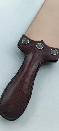 Pas do wecowania brzytwy 7cm z rączką brązowy, Polska